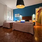 Gran apartamento CON JARDIN a 55 min de Madrid wifi free aparca en la puerta * Segovia