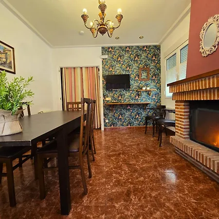 Gran Con Jardin A 55 Min De Madrid Wifi Free Aparca En La Puerta דירה סגוביה