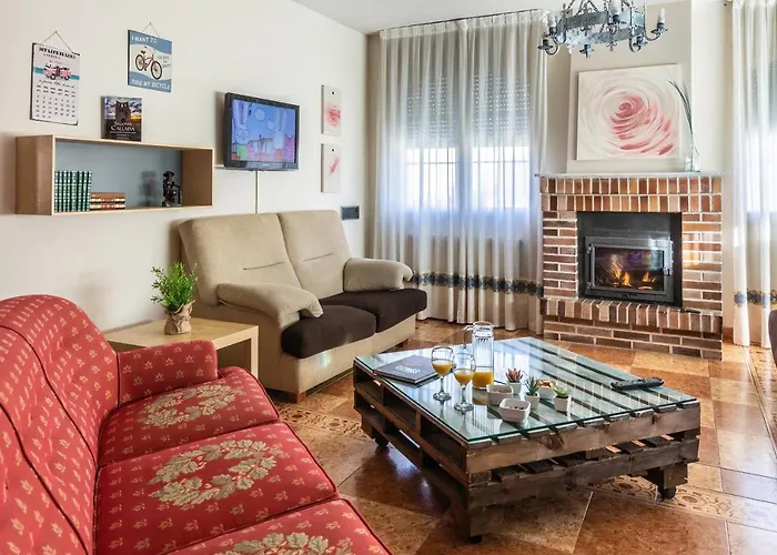 Apartment Gran Con Jardin A 55 Min De Madrid Wifi Free Aparca En La Puerta *