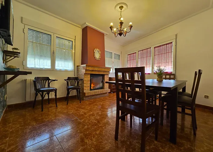 Apartment Gran Con Jardin A 55 Min De Madrid Wifi Free Aparca En La Puerta *